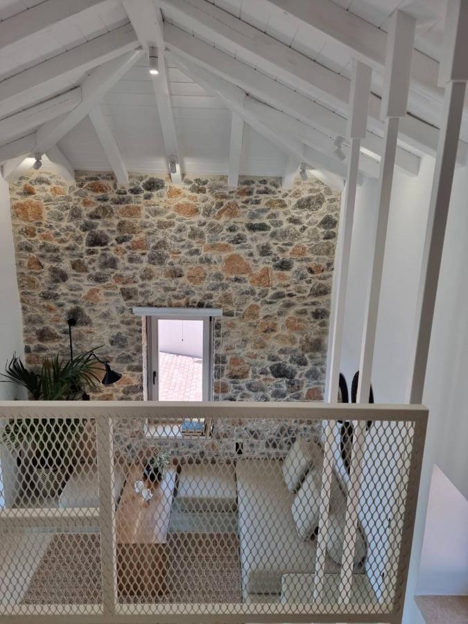 Stone Build Suite With Private Pool Κολιός Εξωτερικό φωτογραφία