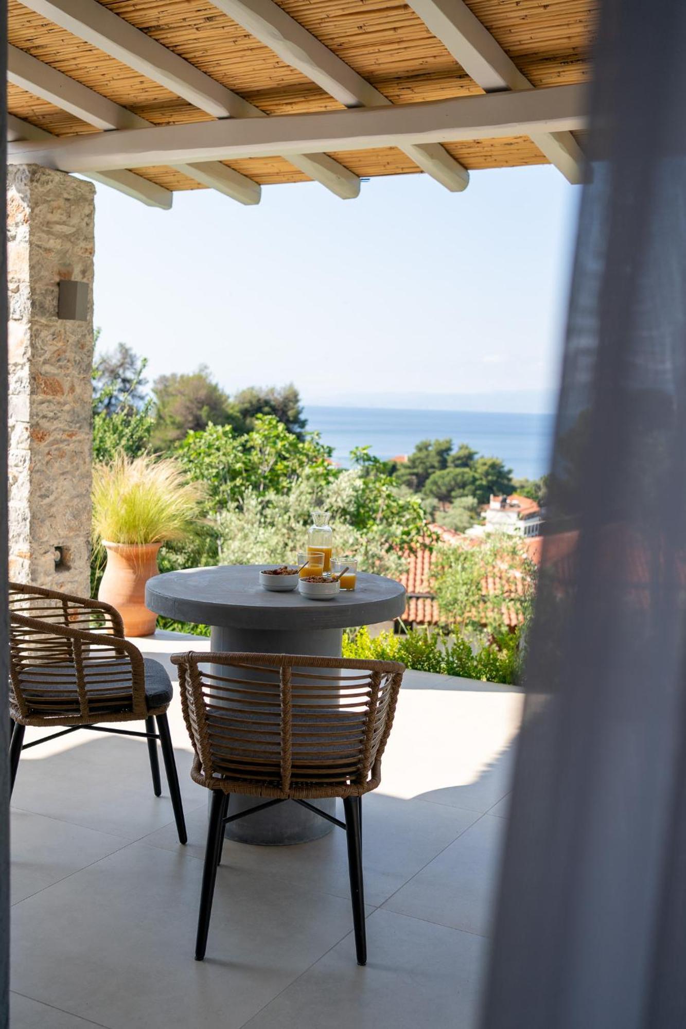 Stone Build Suite With Private Pool Κολιός Εξωτερικό φωτογραφία